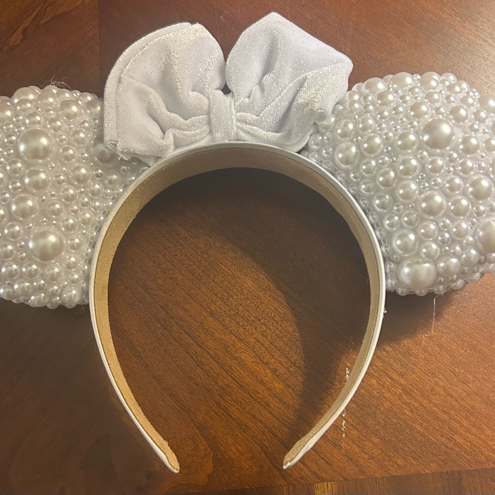 Pearl Embellished Bridal Minnie ears - Picture 1 of 4